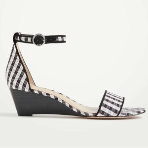 NWOT Ann Taylor gingham ankle strap wedge open toe heels 9.5